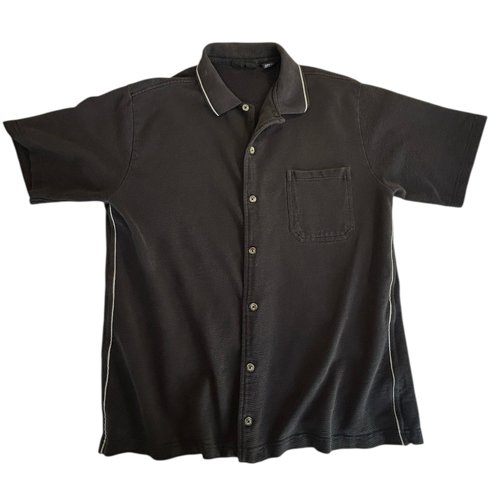 VTG Black Short Sleeve Button Down Shirt